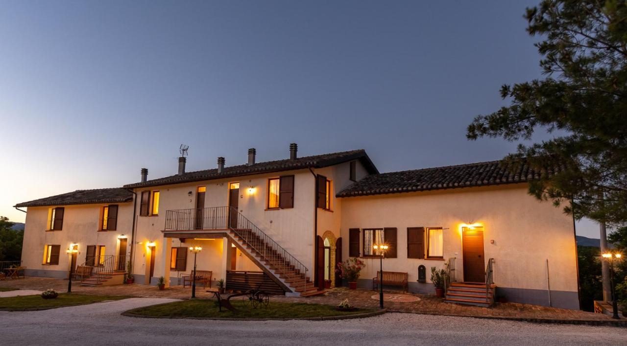 Agriturismo Podere Coldifico Sassoferrato Екстериор снимка