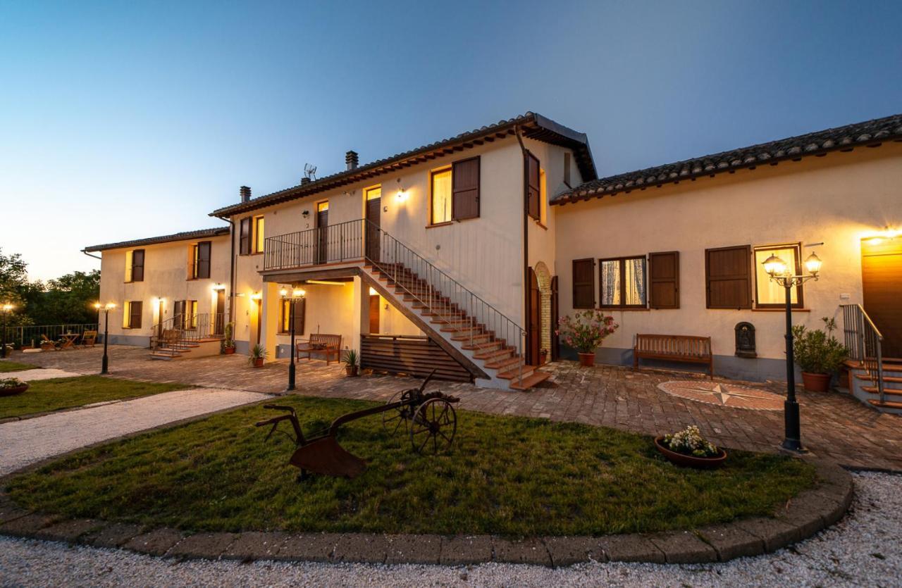 Agriturismo Podere Coldifico Sassoferrato Екстериор снимка